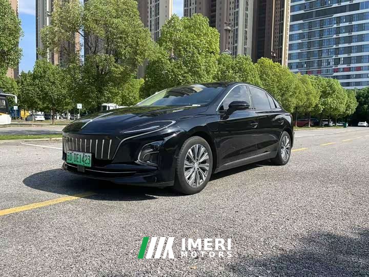 Hongqi E-QM5 431km Charging Enjoyment Edition