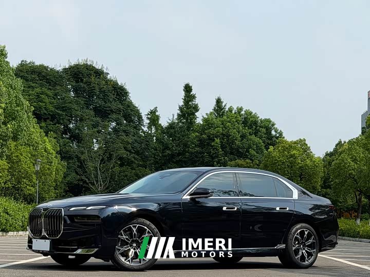 BMW 7 Series 735Li Luxury Package