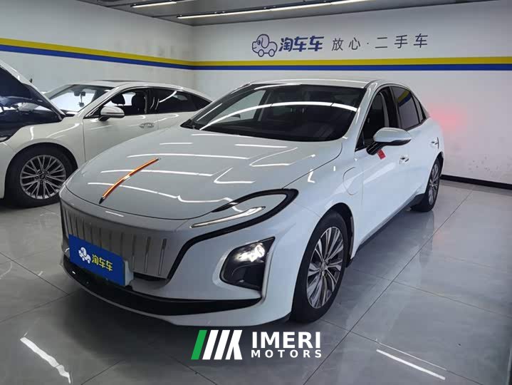 Hongqi E-QM5 620km PLUS