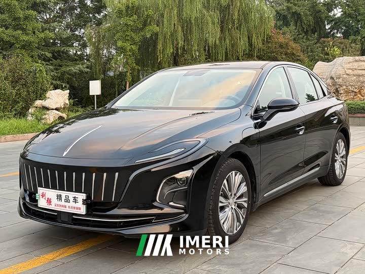 Hongqi E-QM5 560km PLUS