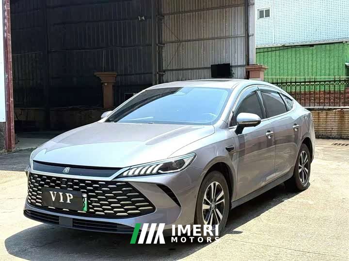 BYD Qin PLUS DM-i Smart Driving Edition 120KM Transcendent Type