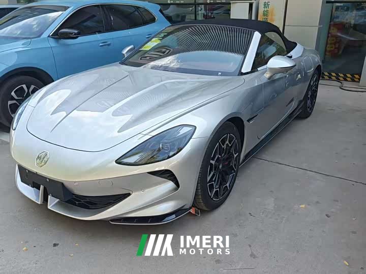 SAIC MG Cyberster 501km Charming Edition