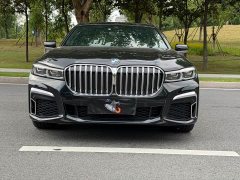 BMW 7 Series 2019 facelift 740Li leading M sports package - ფოტო 2