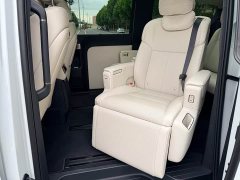 Li Auto MEGA Home Family Edition - ფოტო 10