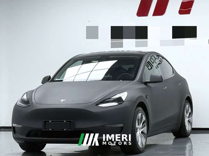 Tesla Model Y Standard Range Edition