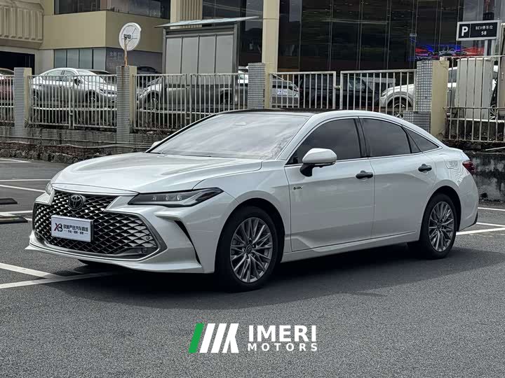 2.5L XLEPremium Edition