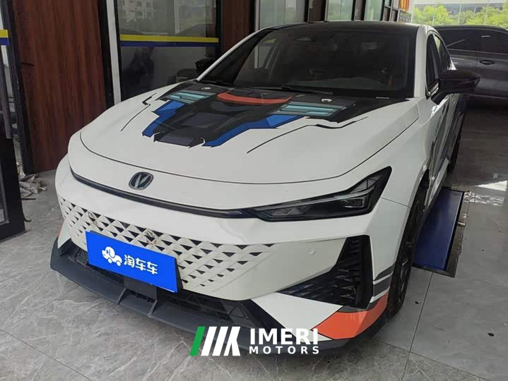 Changan UNI-V 1.5T Premium Version