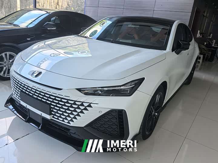 Changan UNI-V 1.5T Edition