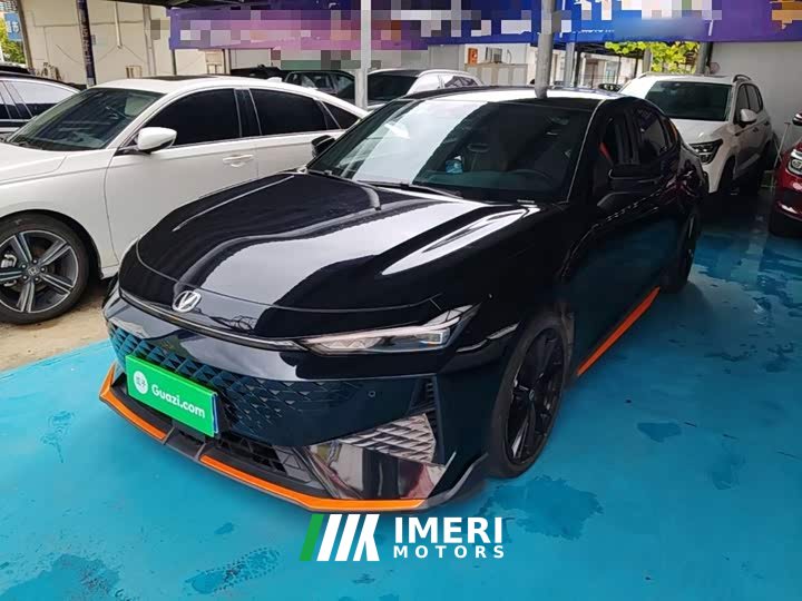 Changan UNI-V 1.5T Premium Version