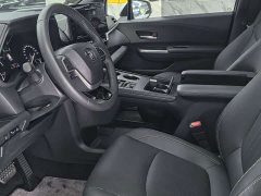 Toyota Sienna 2024 2.5L Hybrid Premium Luxury Edition - ფოტო 11
