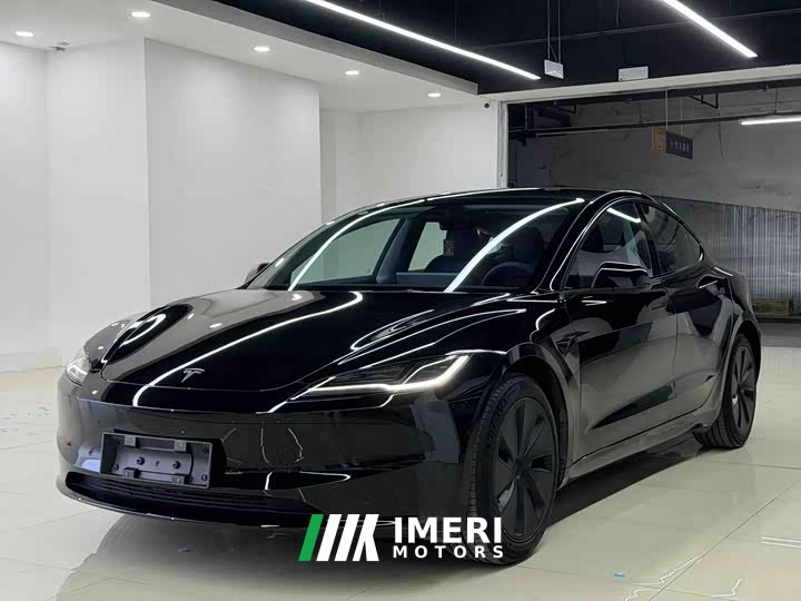 Tesla Model 3 Edition