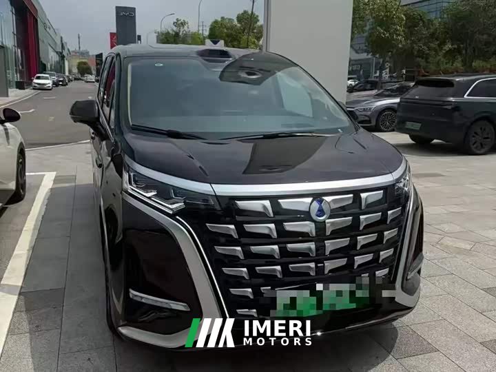 Denza D9 DM-i Smart Drive Edition 1020 AWD Version
