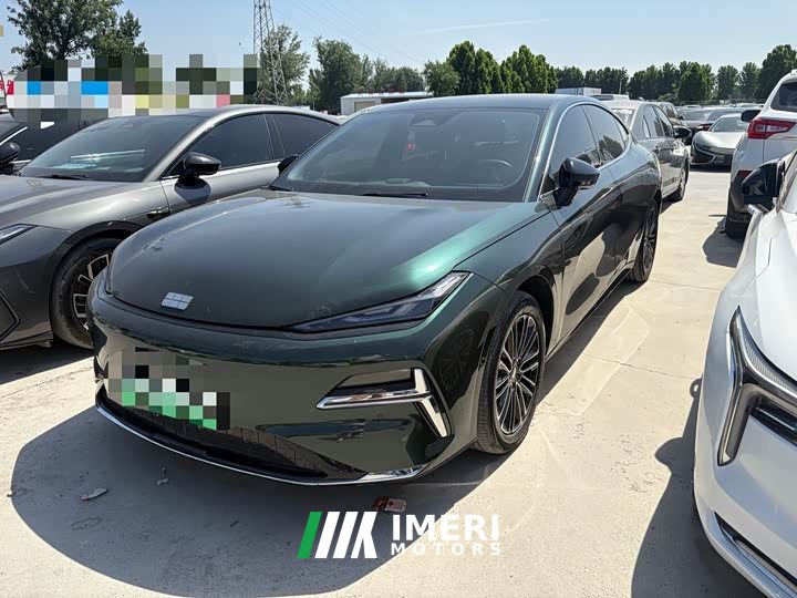 Geely Galaxy Star 8 130km EM-i Exclusive Edition