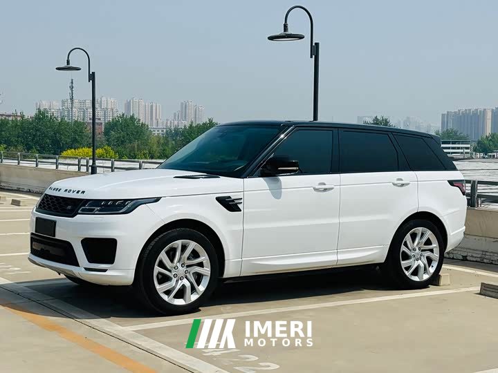 Land Rover 3.0 L6 HSE DYNAMIC