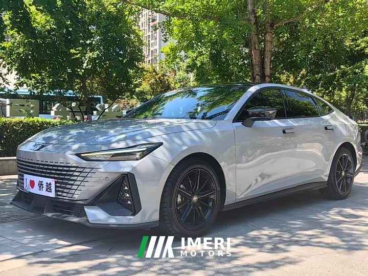 Changan UNI-V 1.5T Premium Version