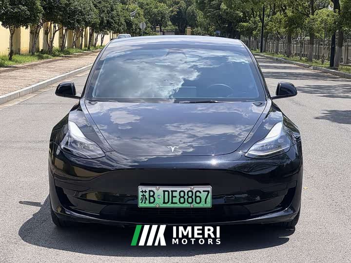 Tesla Model 3 Edition