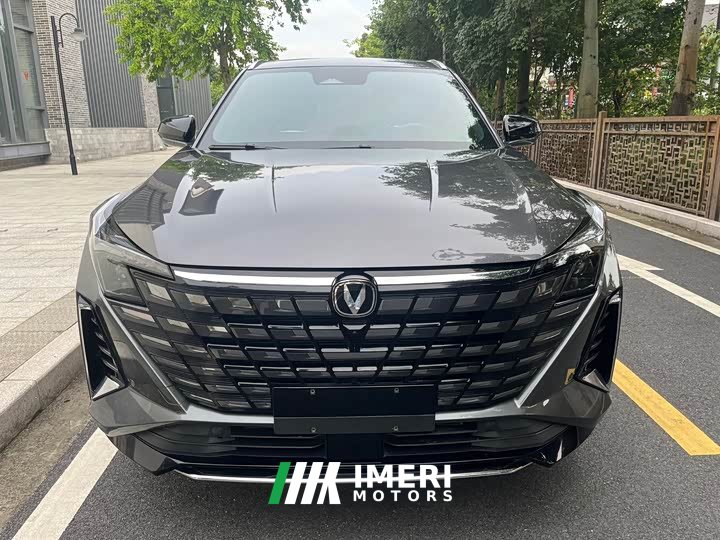 Changan UNI-Z 1.5T Premium Version