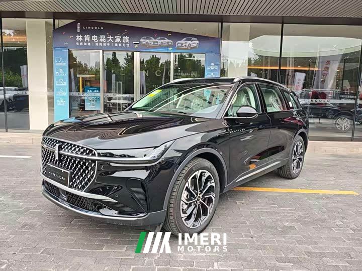 Lincoln Navigator 2.0T AWD