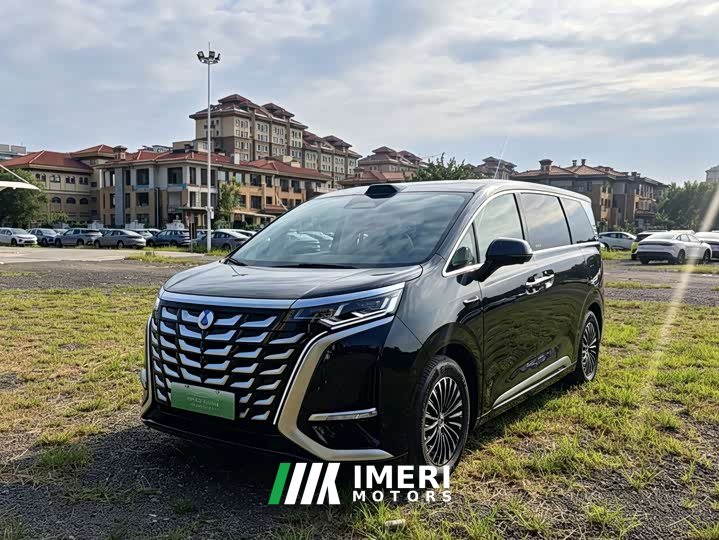 Denza D9 DM-i Smart Drive Edition 1020 AWDFlagship Version