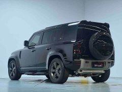 Land Rover Defender 2025 110 3.0T P400 X-Dynamic HSE - ფოტო 17