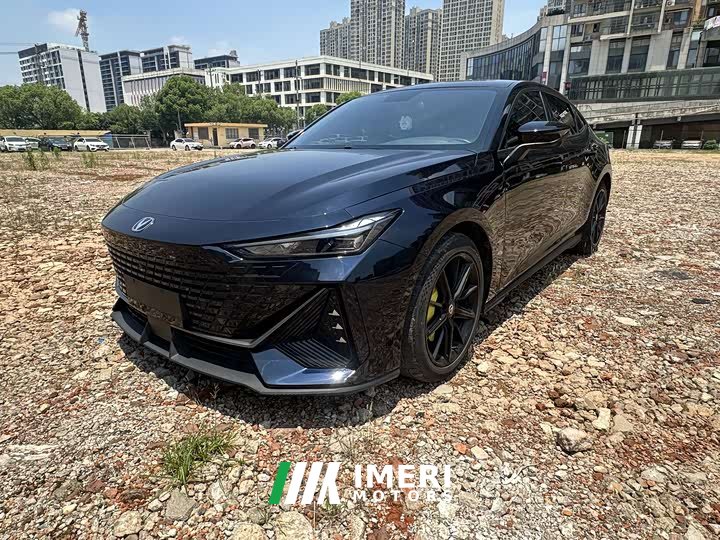 Changan UNI-V 1.5T Premium Version