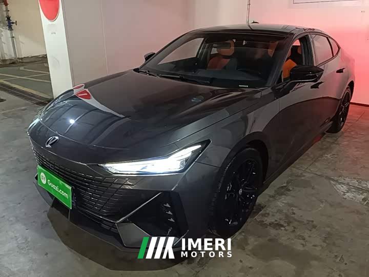 Changan UNI-V 1.5T Premium Version