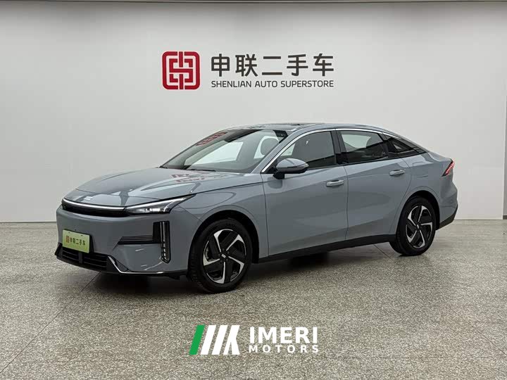 Geely L6 EM-i 140km Edition