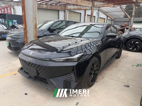 2024 Changan UNI-V 1.5T Premium - ავტომობილი ჩინეთიდან
