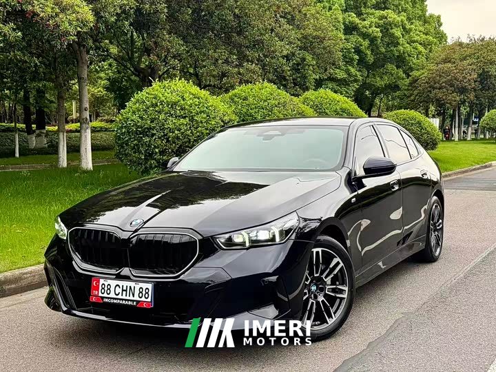 BMW 5 Series 530Li Premier M Sport Package