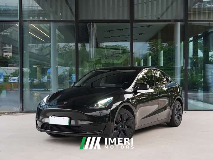 Tesla Model Y Edition