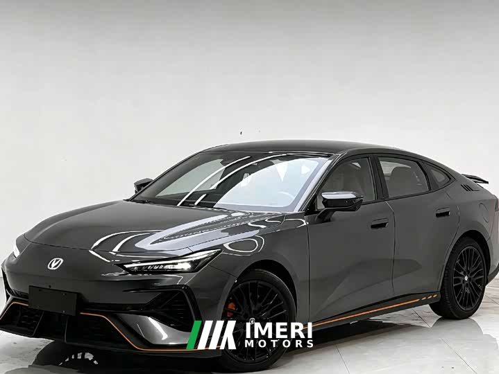 Changan UNI-V 2.0T Version
