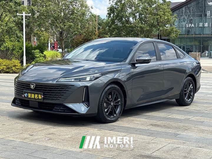 Changan NE 1.5T GDI DCTDeluxe Version