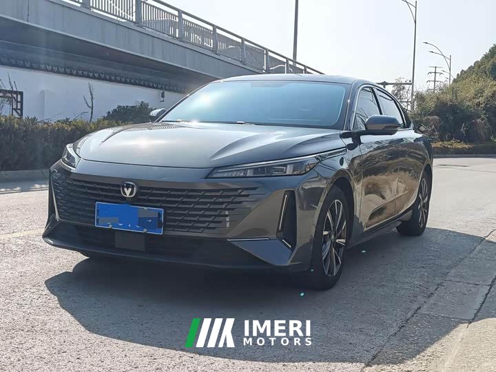 Changan NE 1.5T GDI DCTPremium Version