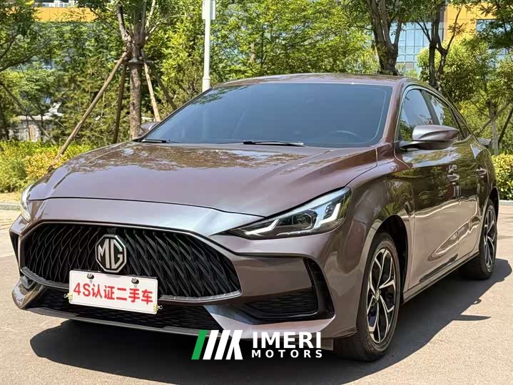 SAIC MG5 180DVVT Luxury Edition