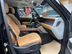 Land Rover Defender 110 3.0T P400 Dark Edition - photo 19