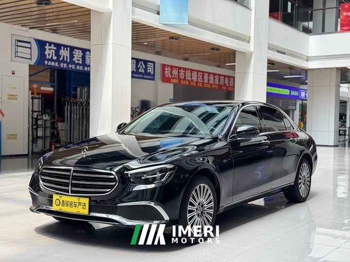 Mercedes-Benz E 260 L Version