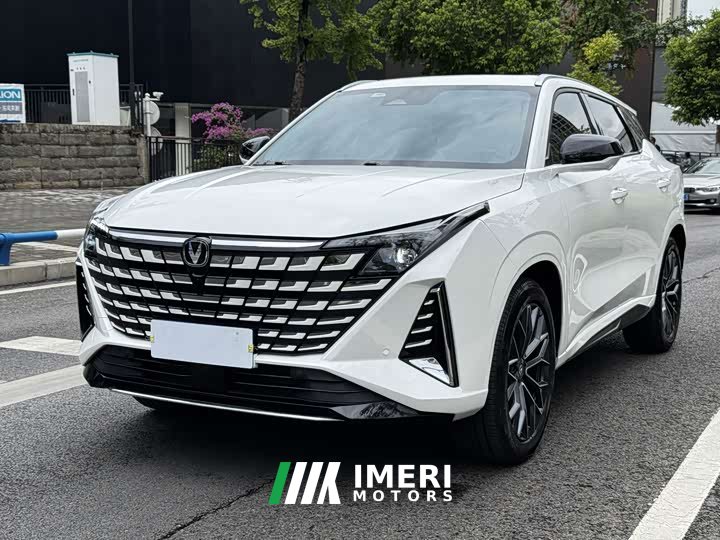 Changan UNI-Z 1.5T Premium Version