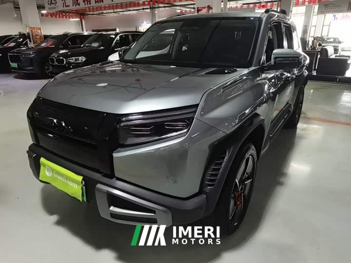 3 501KM AWDMax Edition
