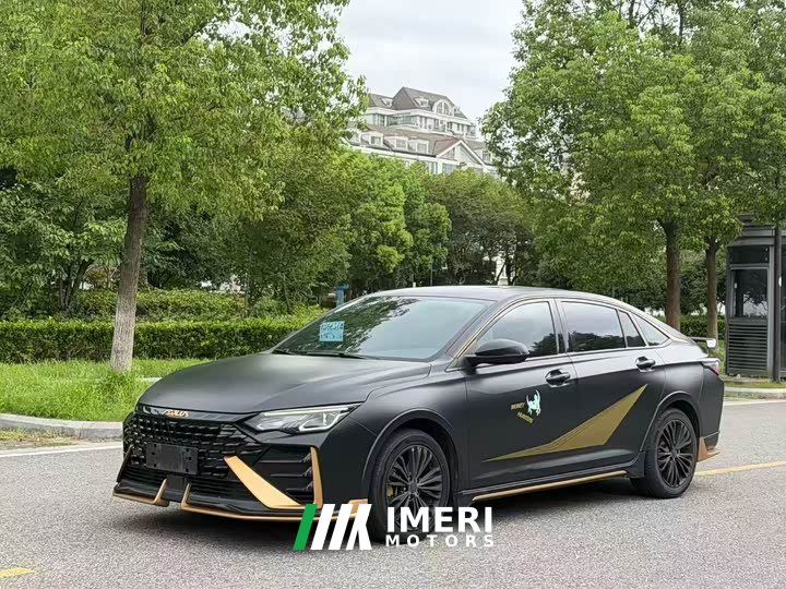 Zeekr MAX 1.5T Edition(PHEV)