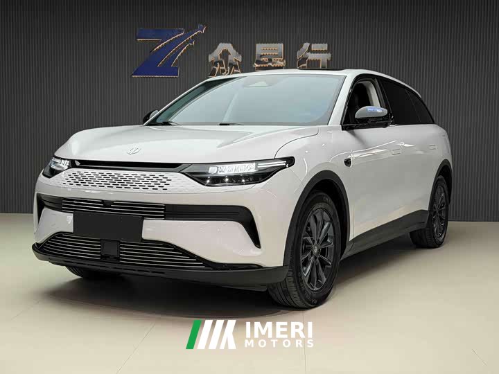 Leapmotor C11 EREV 285 Edition