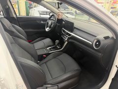 Kia K3 1.5L CVT Edition - ფოტო 8