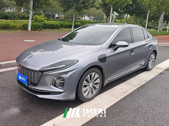 Hongqi E-QM5 610km PLUS