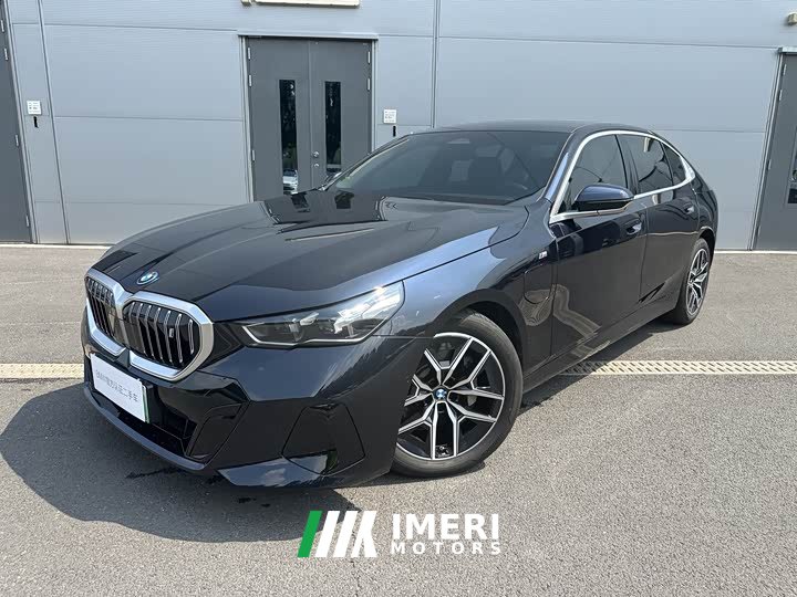 BMW i5 eDrive 40L M