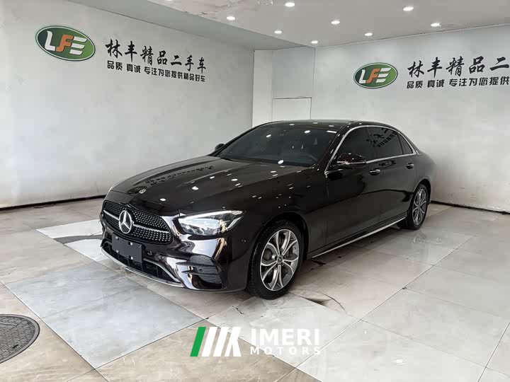 Mercedes-Benz E 300 L Luxury Version