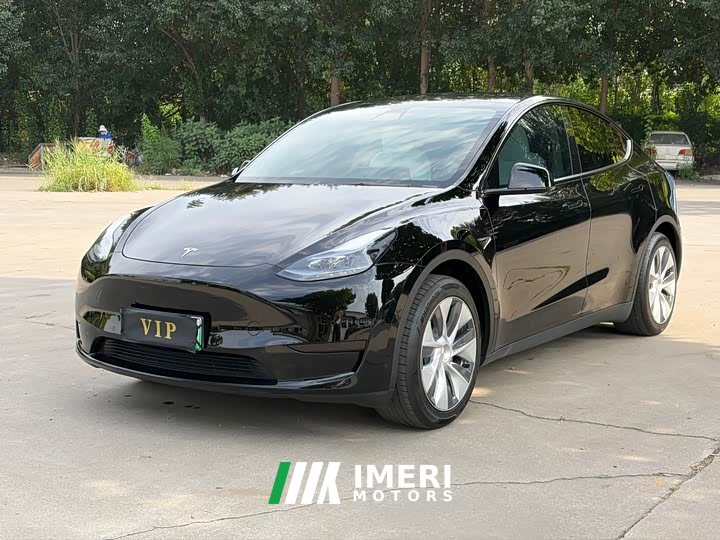 Tesla Model Y Edition