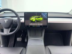 Tesla Model Y Rear-Wheel Drive - ფოტო 19