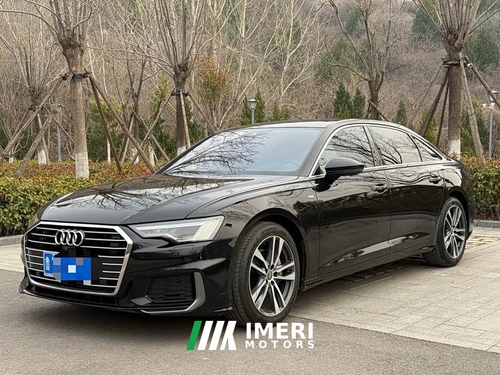 Audi A6L 40 TFSI Luxury Version