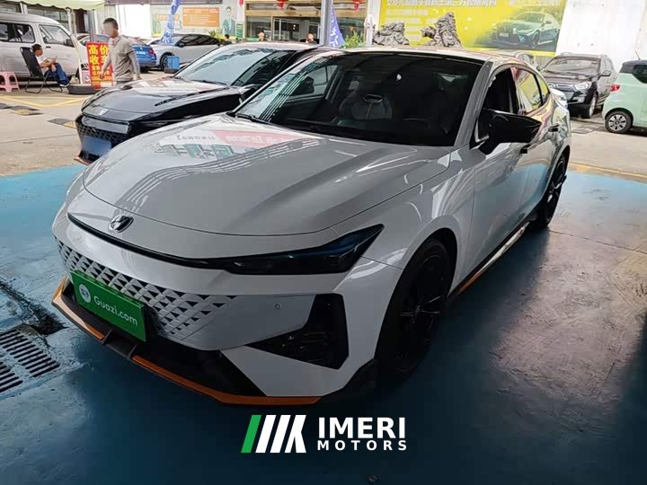 Changan UNI-V 1.5T Premium Version