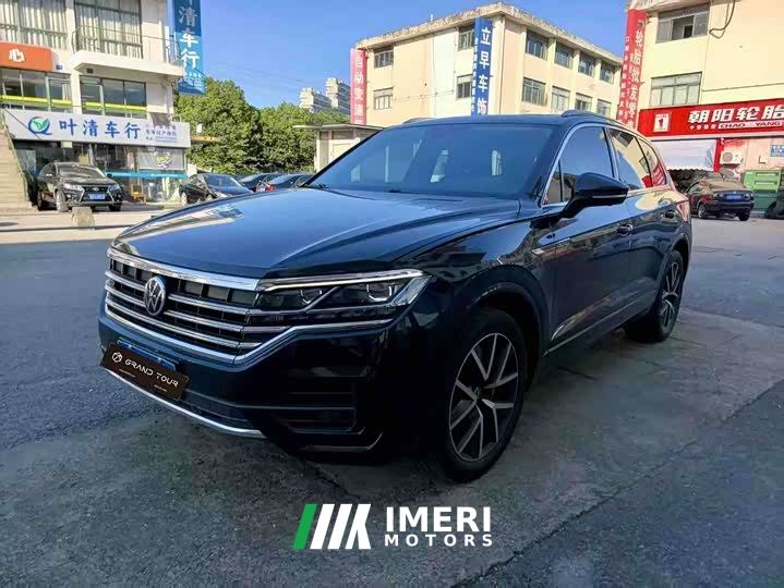 Volkswagen Touareg 3.0TSI Enjoy Edition Classic Sports Package