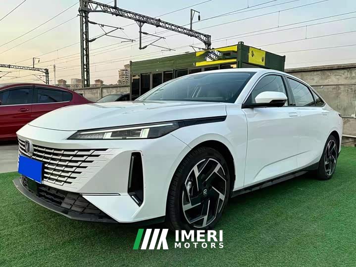 Changan NE 1.5T GDI DCTFlagship Version